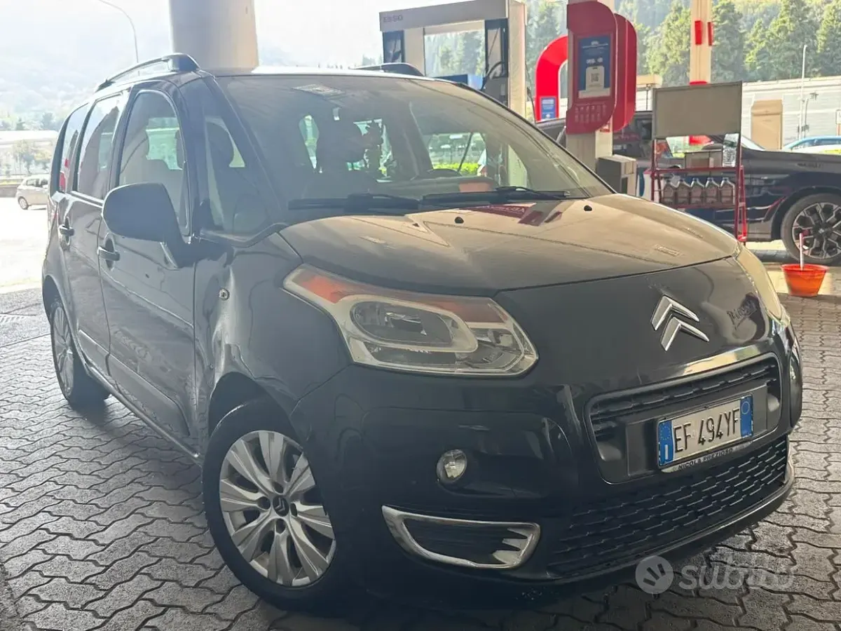 Usata Citroën C3 Picasso 109 CV (80 kW) 2011 Nero Monovolume