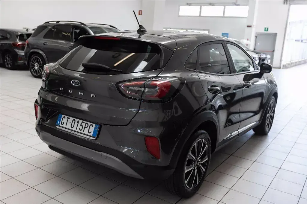 Usata Ford Puma Titanium 125 CV (91 kW) 2024 Magnetic grey (metallizzato) SUV