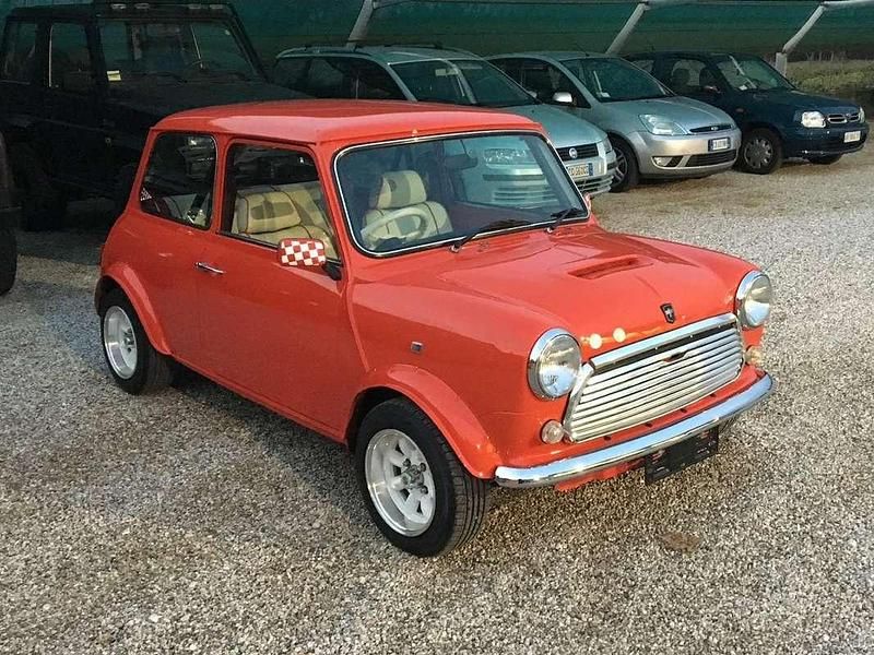 Usata Rover Mini 45 CV (33 kW) 1988 Rosso Berlina