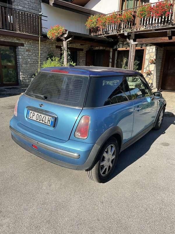 Usata Mini One D 75 CV (55 kW) 2004 Utilitaria