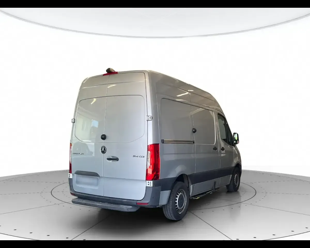 Usata Mercedes Sprinter 143 CV (105 kW) 2020 Grigio Furgone
