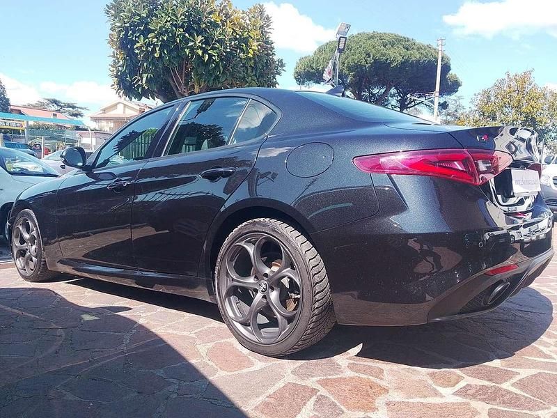 Usata Alfa Romeo Giulia Veloce 211 CV (155 kW) 2020 Nero Berlina