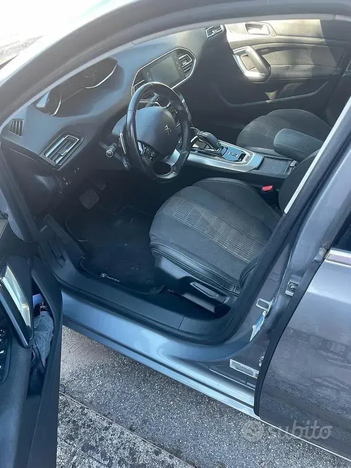 Usata Peugeot 308 Allure 131 CV (96 kW) 2019 Grigio Berlina