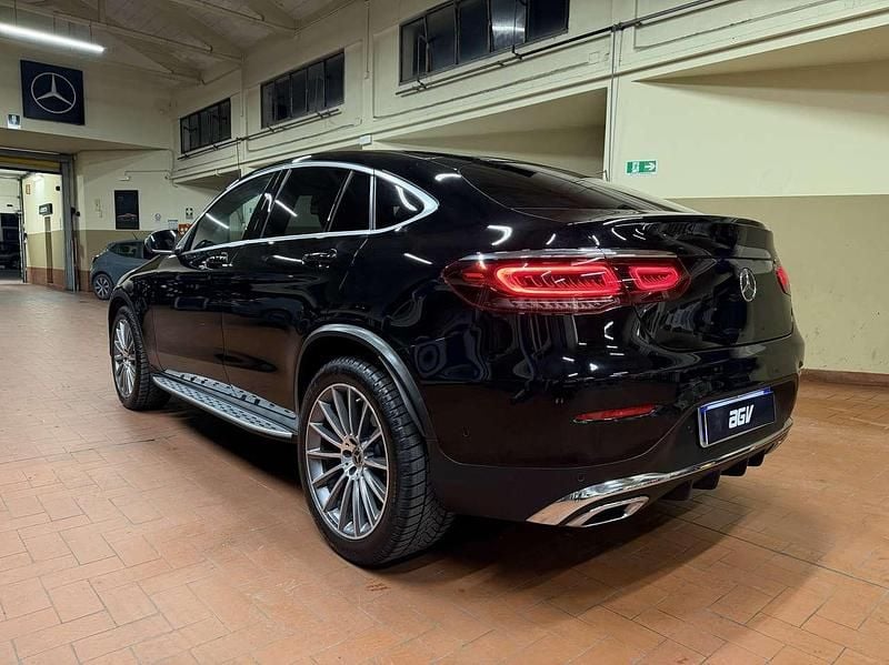 Usata Mercedes GLC300 Premium 245 CV (180 kW) 2023 Nero Coupé