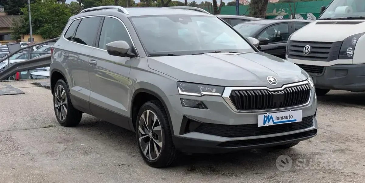 Usata Skoda Karoq 116 CV (85 kW) 2022 Grigio SUV