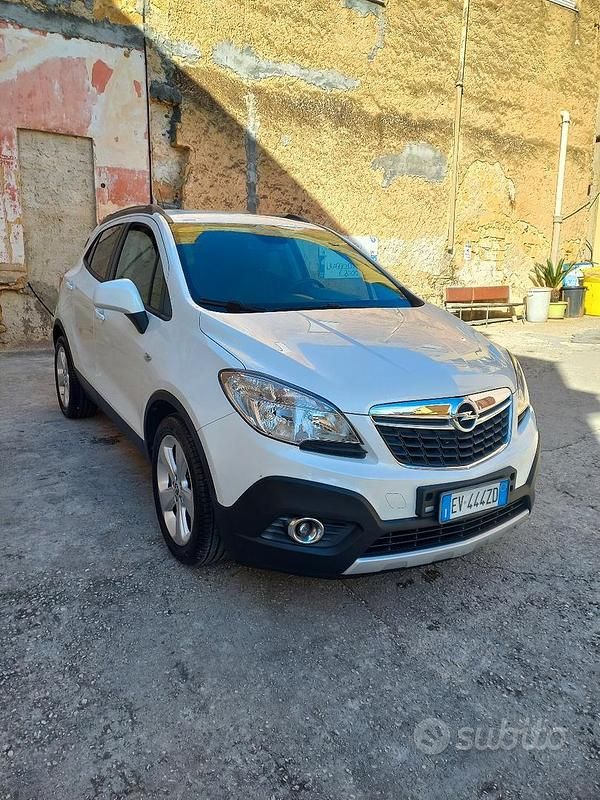 Usata Opel Mokka 140 CV (102 kW) 2014 Bianco SUV