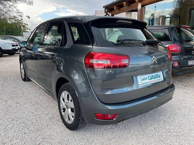 Begagnad Citroën C4 Picasso 116 HK (85 kW) 2014 Grå Minibuss