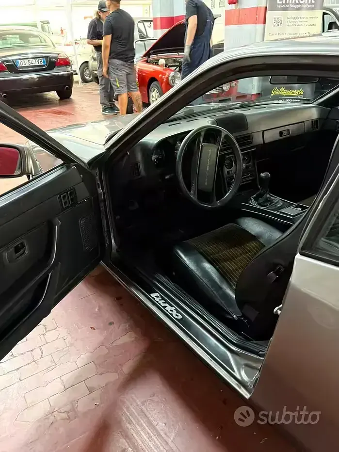 Usata Porsche 924 177 CV (130 kW) 1983 Grigio Coupé