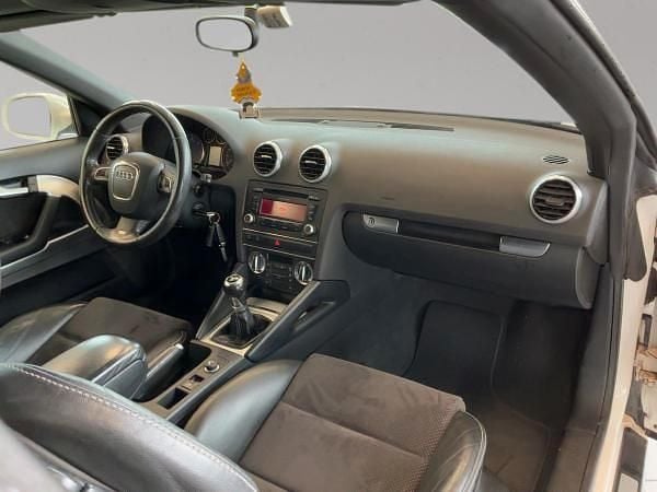 Usata Audi A3 Ambition 104 CV (76 kW) 2013 Bianco Cabrio