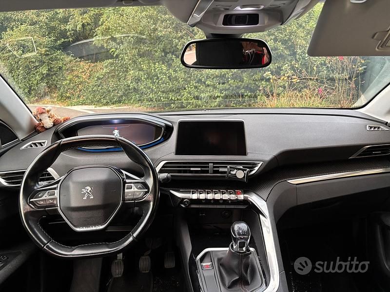 Usata Peugeot 3008 120 CV (88 kW) 2017 Nero SUV