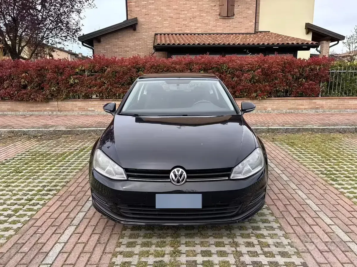 Usata VW Golf VII 110 CV (80 kW) 2014 Nero Berlina