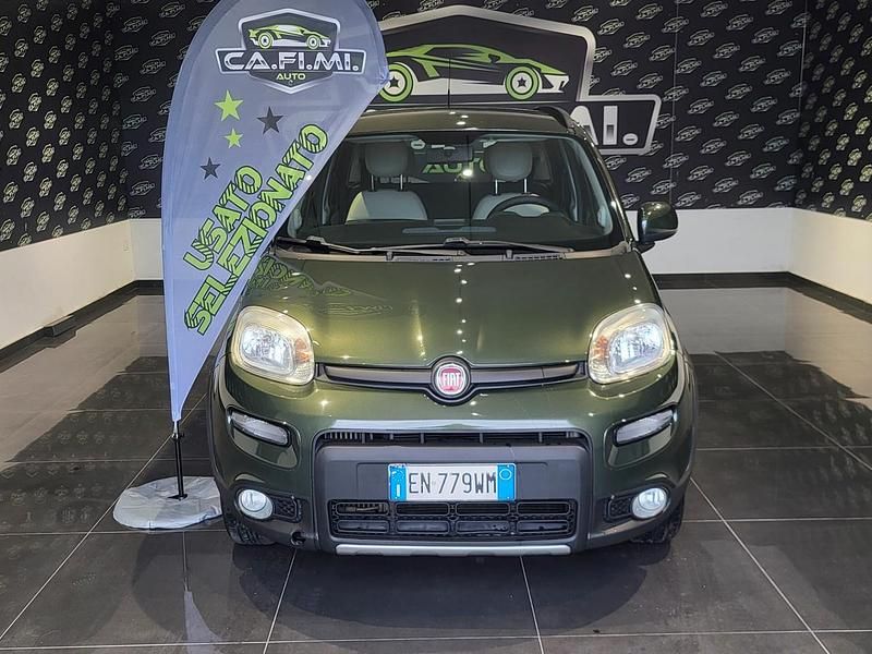 Usata Fiat Panda 4x4 75 CV (55 kW) 2013 Verde Utilitaria