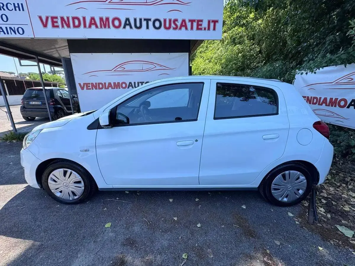 Usata Mitsubishi Space Star Invite 71 CV (52 kW) 2019 Bianco Utilitaria