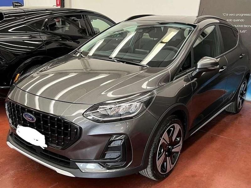 Grigio Usata 2023 Ford Fiesta Active Berlina | 16.500 € (Buon prezzo) - Immagine 1/4