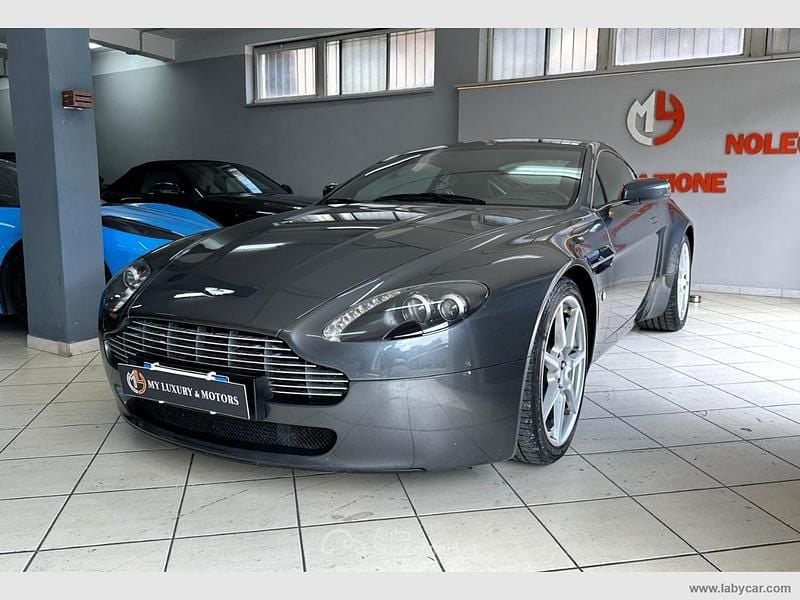 Usata Aston Martin V8 Vantage 385 CV (283 kW) 2006 Gray Coupé