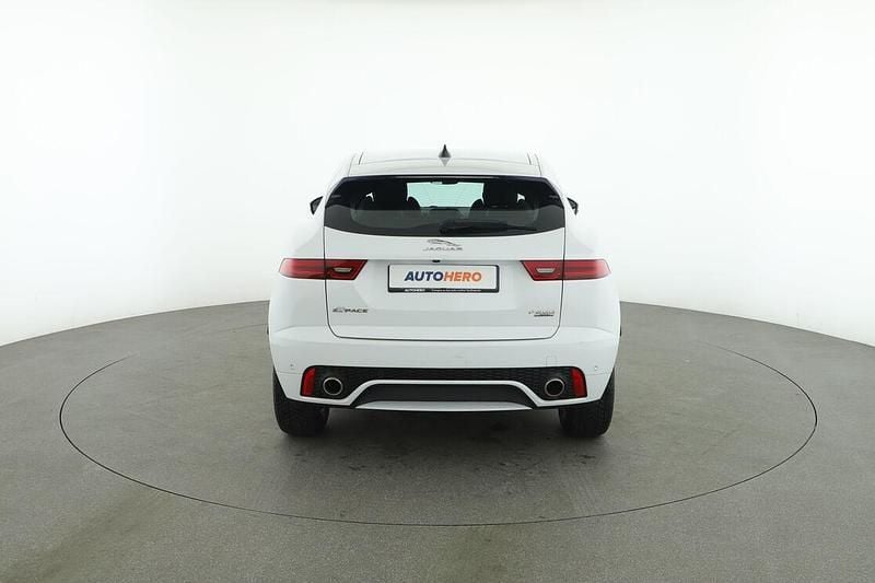 Usata Jaguar E-Pace R-Dynamic 200 CV (147 kW) 2019 Bianco SUV