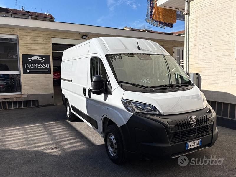 Usata Peugeot Boxer S 140 CV (102 kW) 2024 Bianco Furgone