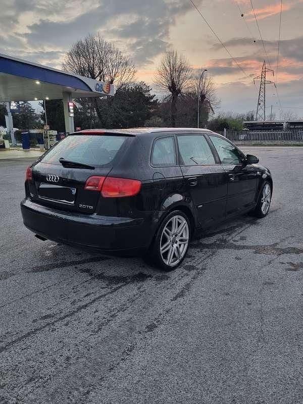 Usata Audi A3 Ambition 140 CV (102 kW) 2005 Utilitaria