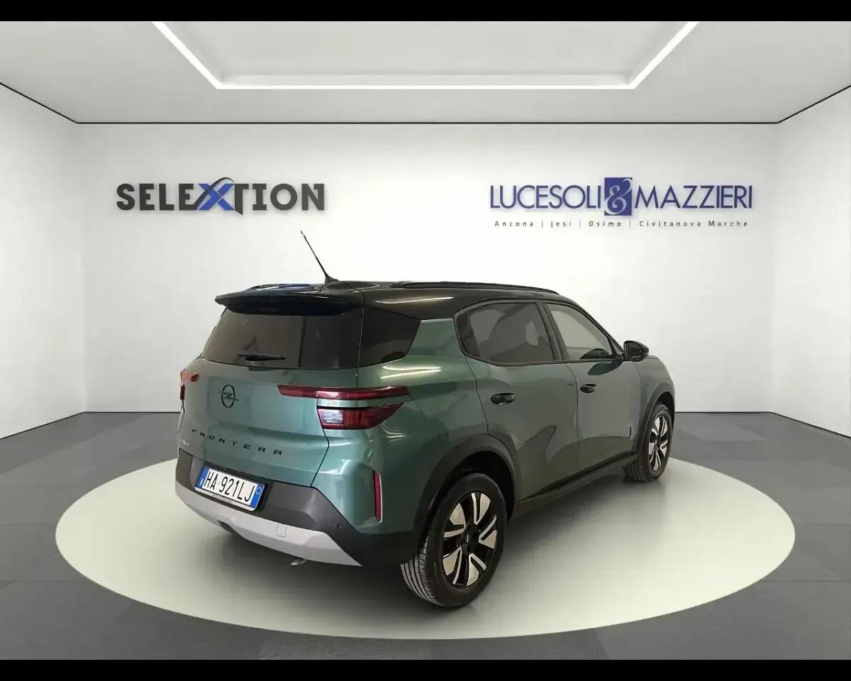Nuova Opel Frontera 136 CV (100 kW) 2026 Verde SUV