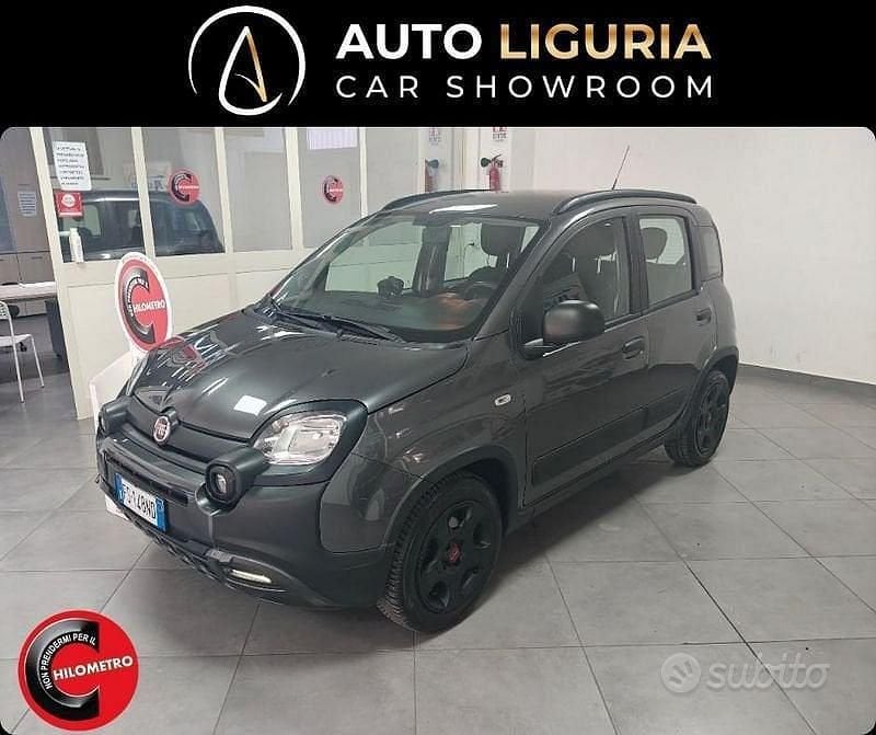 Usata Fiat Panda Cross Cross 69 CV (50 kW) 2019 Grigio Utilitaria