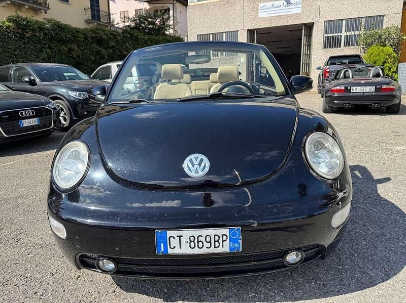 Usata VW New Beetle Cabriolet 102 CV (75 kW) 2005 Nero Cabrio
