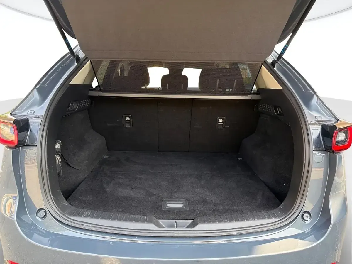Usata Mazda CX-5 Center-Line 149 CV (109 kW) 2023 Grigio SUV