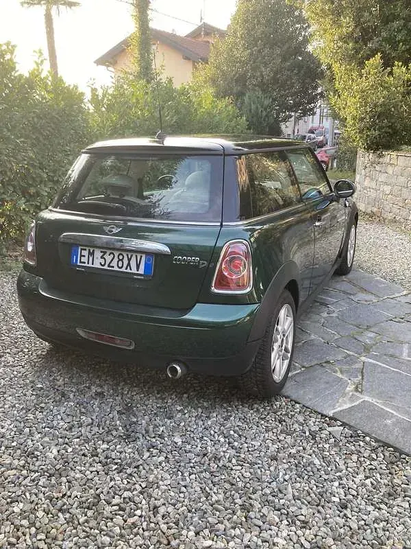 Usata Mini Cooper D 111 CV (81 kW) 2012 Utilitaria