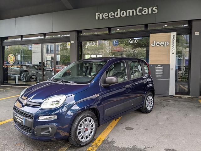 Usata Fiat Panda Pop 69 CV (50 kW) 2016 Blu Utilitaria