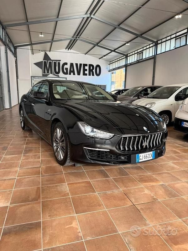 Usata Maserati Ghibli GT 330 CV (242 kW) 2022 Nero Berlina
