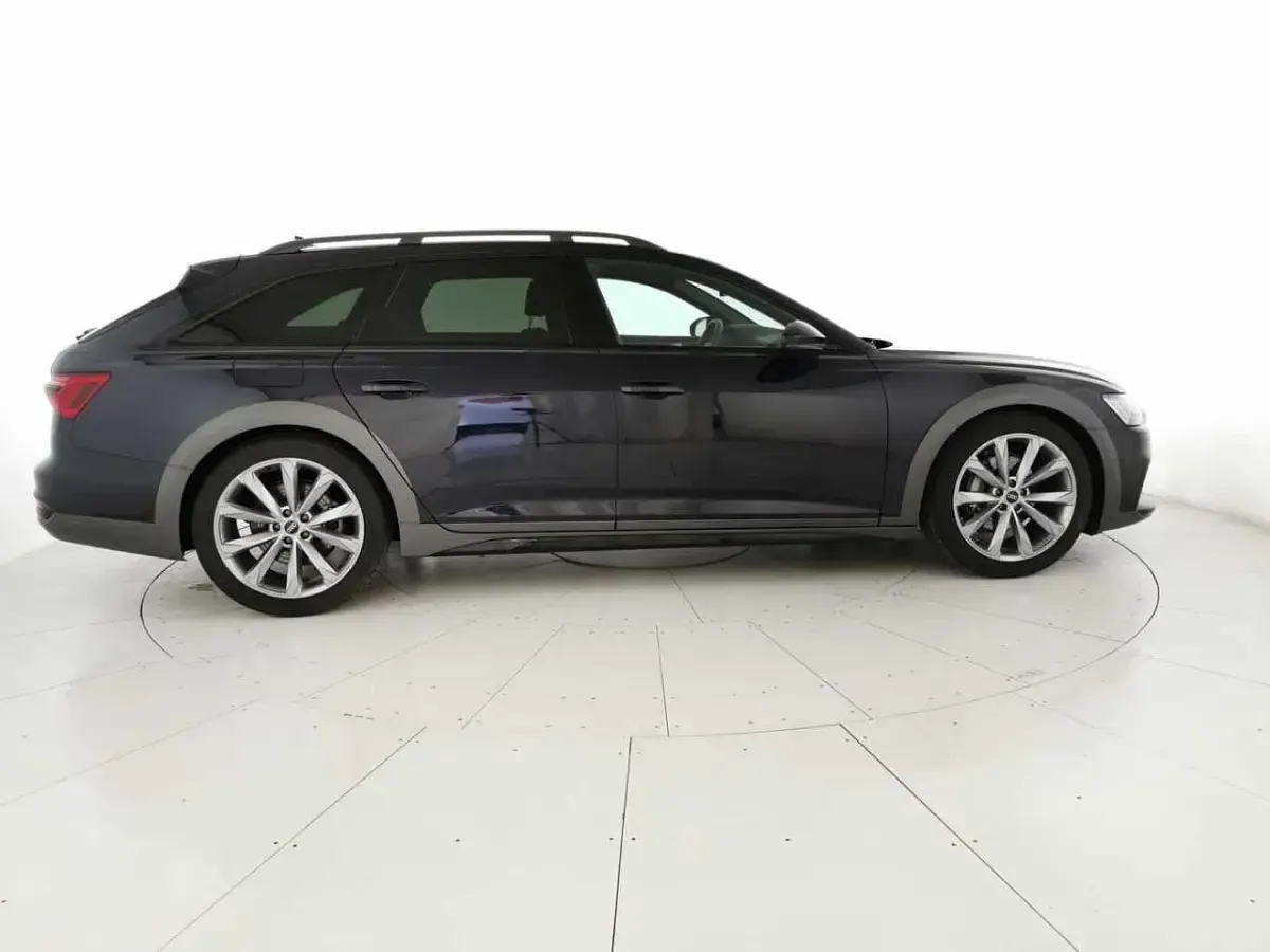 Usata Audi A6 Ambiente 204 CV (150 kW) 2025 Blu Station wagon