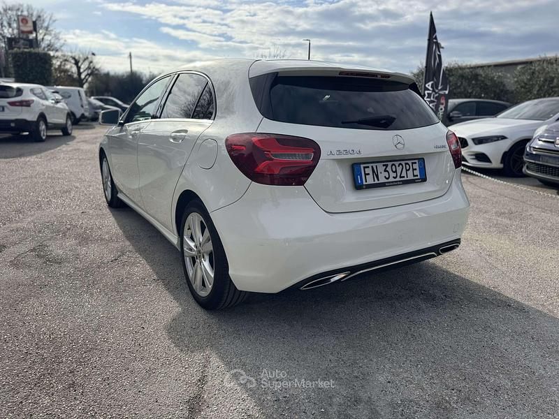 Usata Mercedes A220 Premium 177 CV (130 kW) 2018 Bianco Berlina