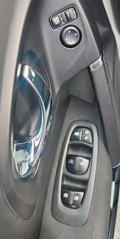 Usata Renault Kadjar Life 110 CV (80 kW) 2017 Bianco SUV