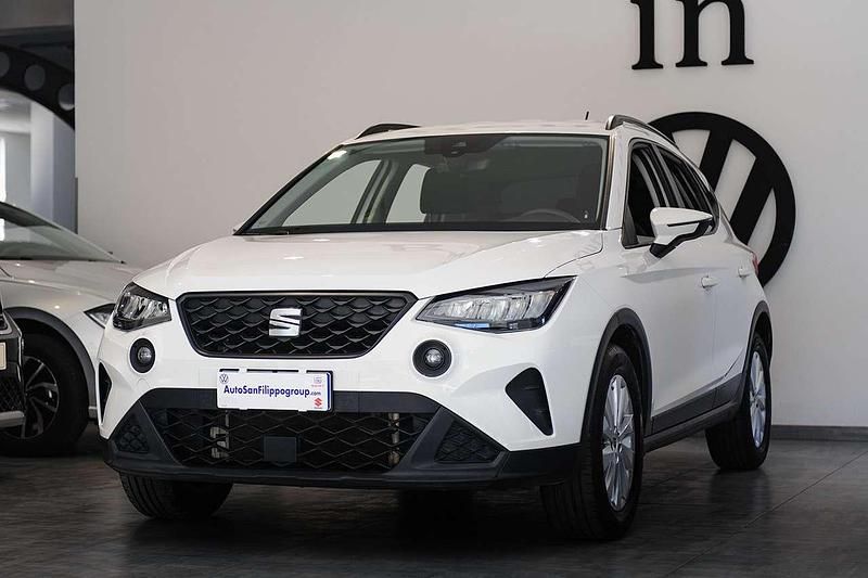Usata Seat Arona Reference 95 CV (69 kW) 2023 Bianco pastello SUV