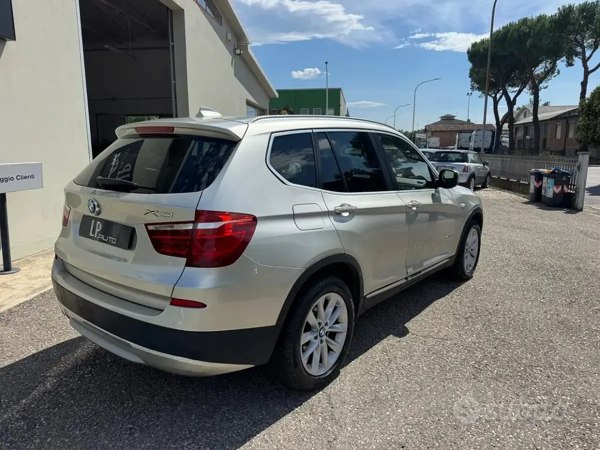 Usata BMW X3 184 CV (135 kW) 2011 Beige SUV