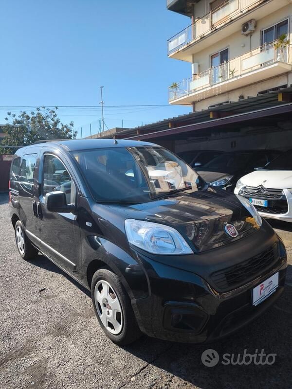 Usata Fiat Qubo Easy 80 CV (58 kW) 2017 Nero Monovolume