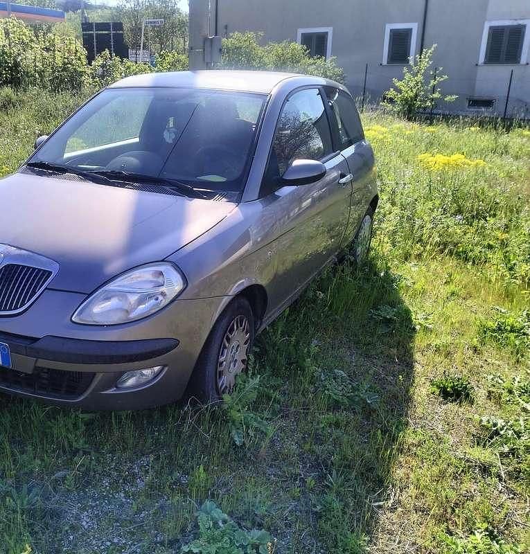 Usata Lancia Ypsilon 69 CV (50 kW) 2007 Utilitaria