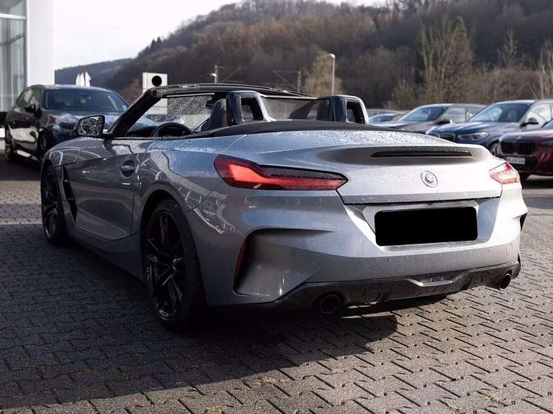 Usata BMW Z4 M Sport 197 CV (144 kW) 2023 Skyscraper grau Cabrio