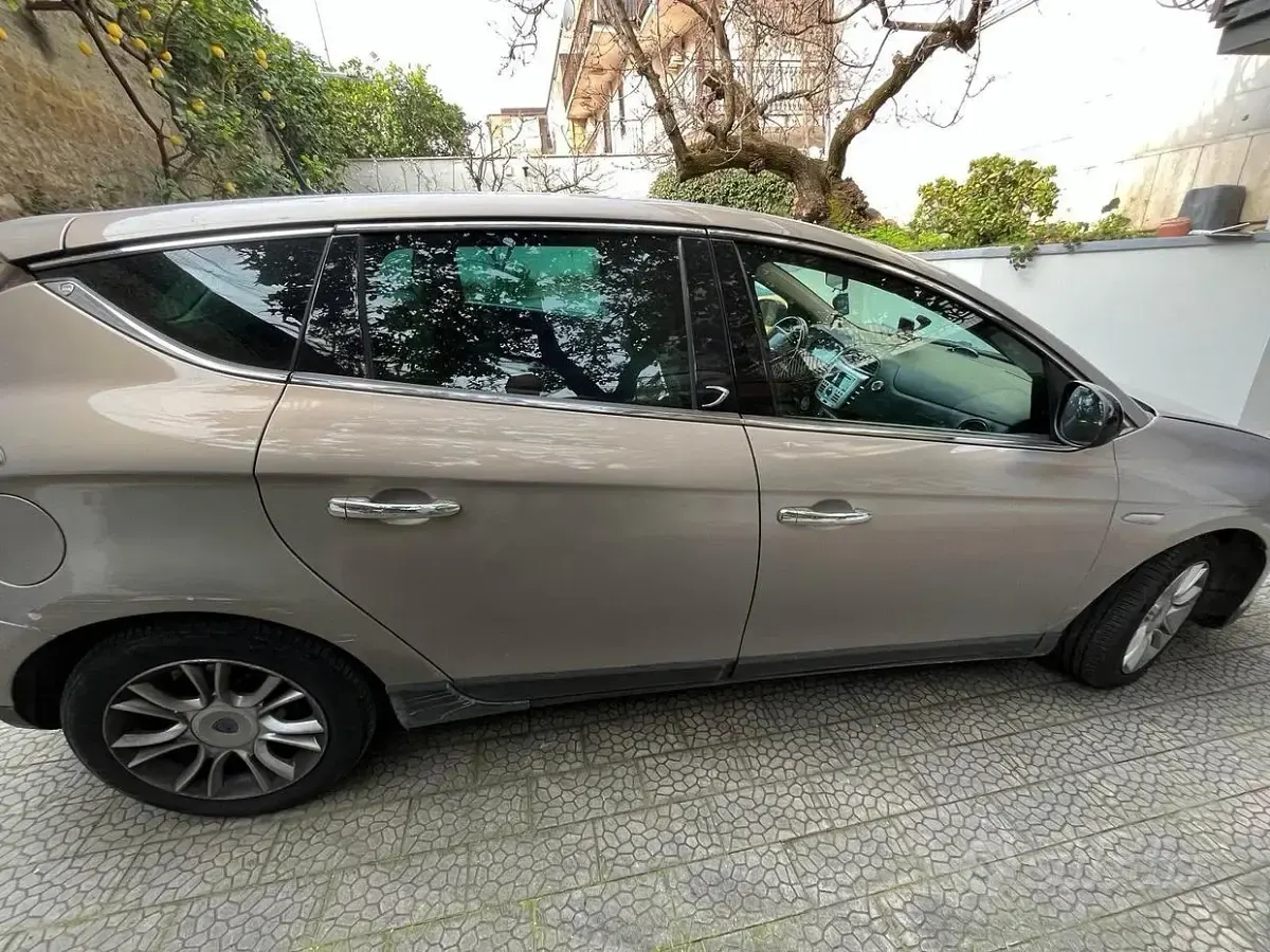 Usata Lancia Delta 2014 Utilitaria