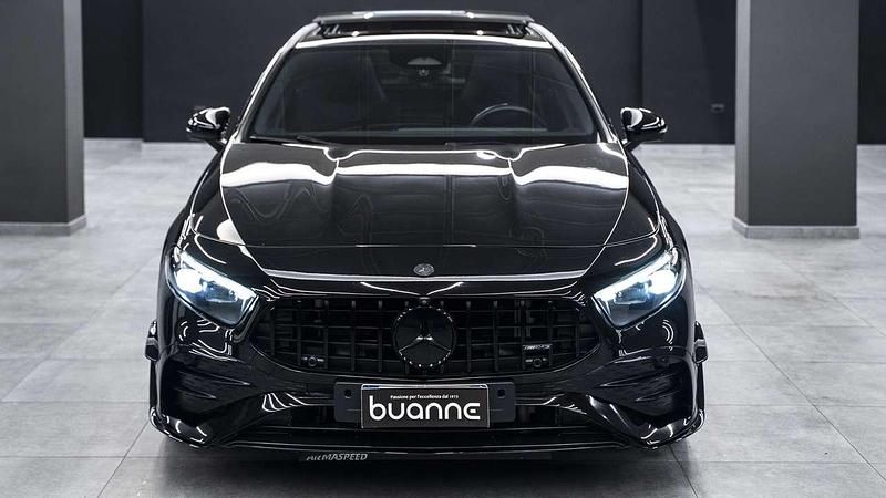 Usata Mercedes A35 AMG AMG Line Premium Plus 306 CV (225 kW) 2023 Nero metall perlato Coupé