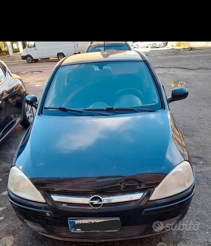 Usata Opel Corsa 2004 Nero Utilitaria