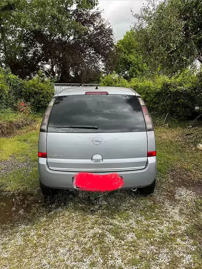 Occasion Opel Meriva 90 ch (66 kW) 2009 Gris Monospace
