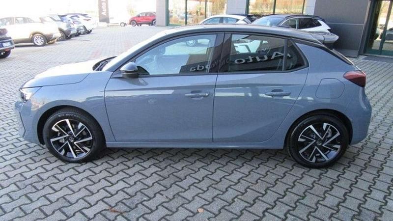 Usata Opel Corsa 101 CV (74 kW) 2024 Grigio Berlina