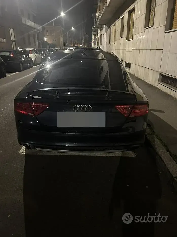 Usata Audi A7 245 CV (180 kW) 2012 Blu Utilitaria