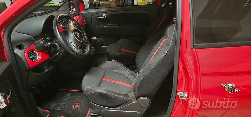 Usata Abarth 500 135 CV (99 kW) 2014 Rosso Utilitaria