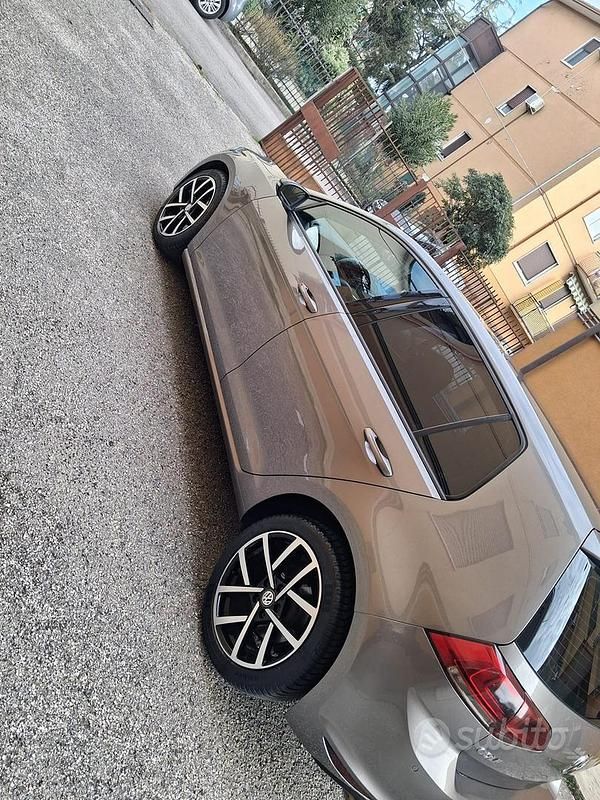 Usata VW Golf VII 110 CV (80 kW) 2016 Grigio Berlina