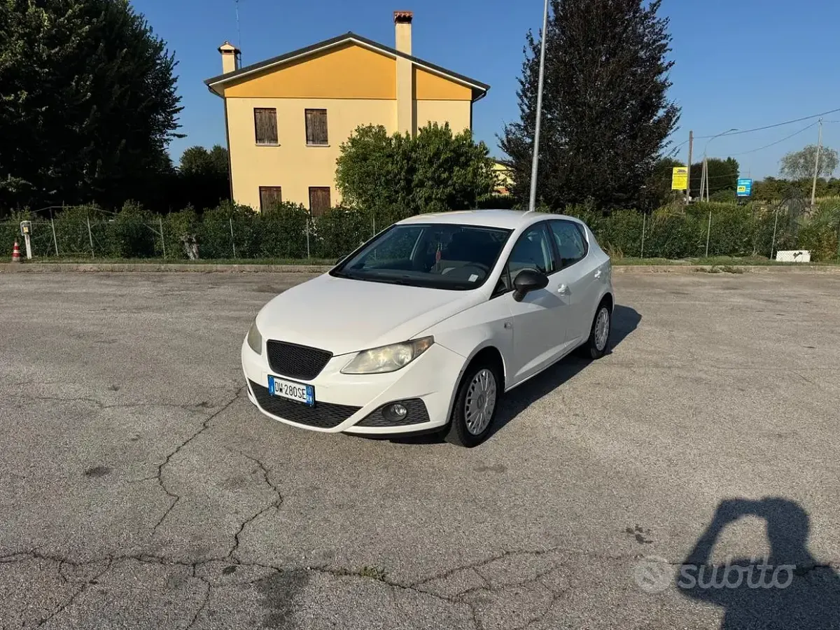 Usata Seat Ibiza Style 69 CV (50 kW) 2009 Berlina