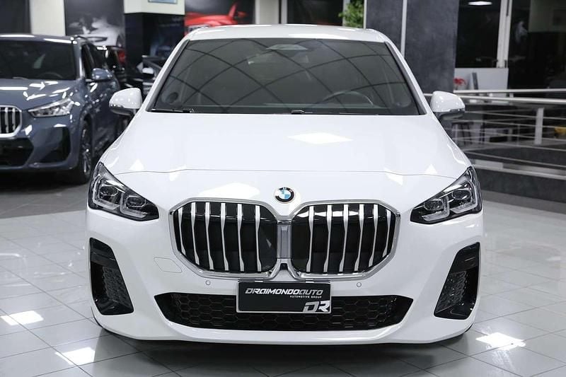 Usata BMW 218 Active Tourer M Sport 150 CV (110 kW) 2024 Bianco Monovolume