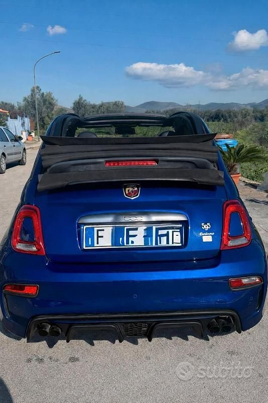 Usata Abarth 595 Turismo 165 CV (121 kW) 2016 Blu Cabrio