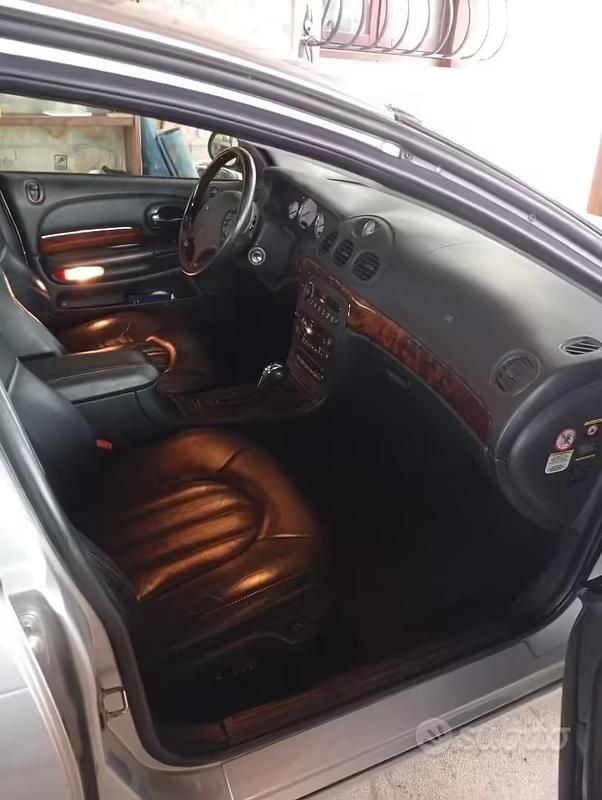Usata Chrysler 300M 2001 Grigio Berlina