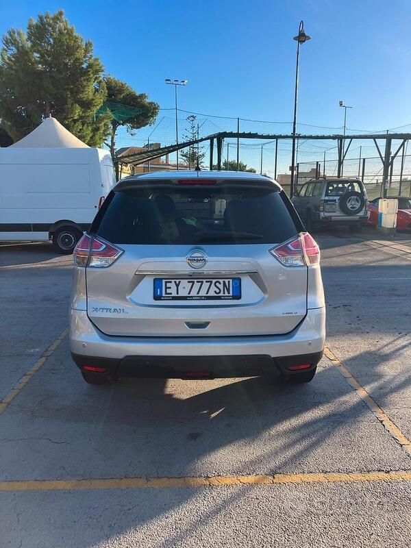 Usata Nissan X-Trail 131 CV (96 kW) 2015 Grigio SUV